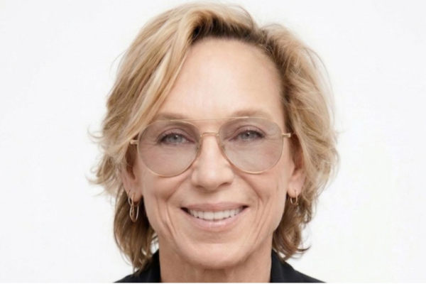 La CEO de Aramore, Melisse Shaban, lidera la innovación en el cuidado de la piel del futuro.