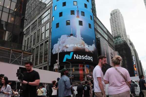 Las acciones de SpaceX caen por debajo de su precio de salida a bolsa: análisis de las causas.