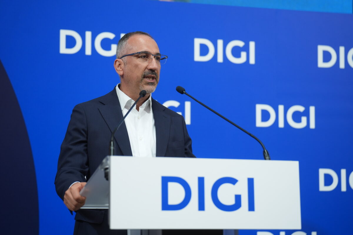 Digi debut en bolsa respaldada por 50 inversores institucionales y considera una colocación adicional del 5%