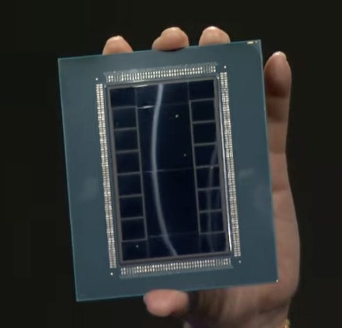 Revelan detalles sobre la nueva arquitectura GFX1250 de AMD y su integración con LLVM