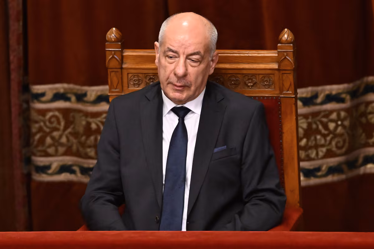 Hungría: La reforma constitucional de Magyar que provoca la destitución del presidente es firmada