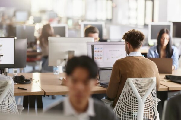 Cinco habilidades de inteligencia artificial esenciales para potenciar tu carrera profesional