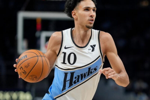Importante intercambio de jugadores: Dort y una elección de primera ronda del Draft en movimiento