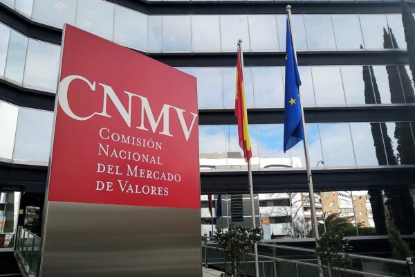 La CNMV adopta inteligencia artificial para supervisar informes financieros de empresas cotizadas