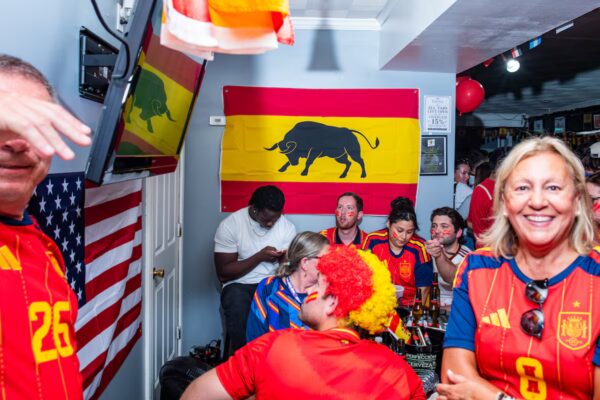 La emoción de la nueva generación de descendientes de emigrantes españoles en EE. UU. resuena tras el gol de Ferran en el Mundial 2026