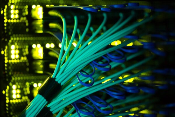 Nvidia, Meta y Jeff Bezos invierten en CuspAI, innovadora startup centrada en materiales para la fabricación de chips