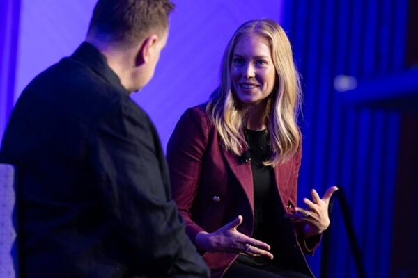 Atlassian: La inteligencia artificial impulsa la productividad individual, pero estanca el crecimiento organizacional.