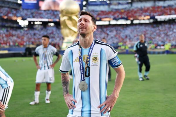 Messi vuelve a Argentina tras la caída en la final de la Copa del Mundo