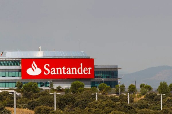 Santander potencia su estrategia con el enfoque en el pentágono empresarial.
