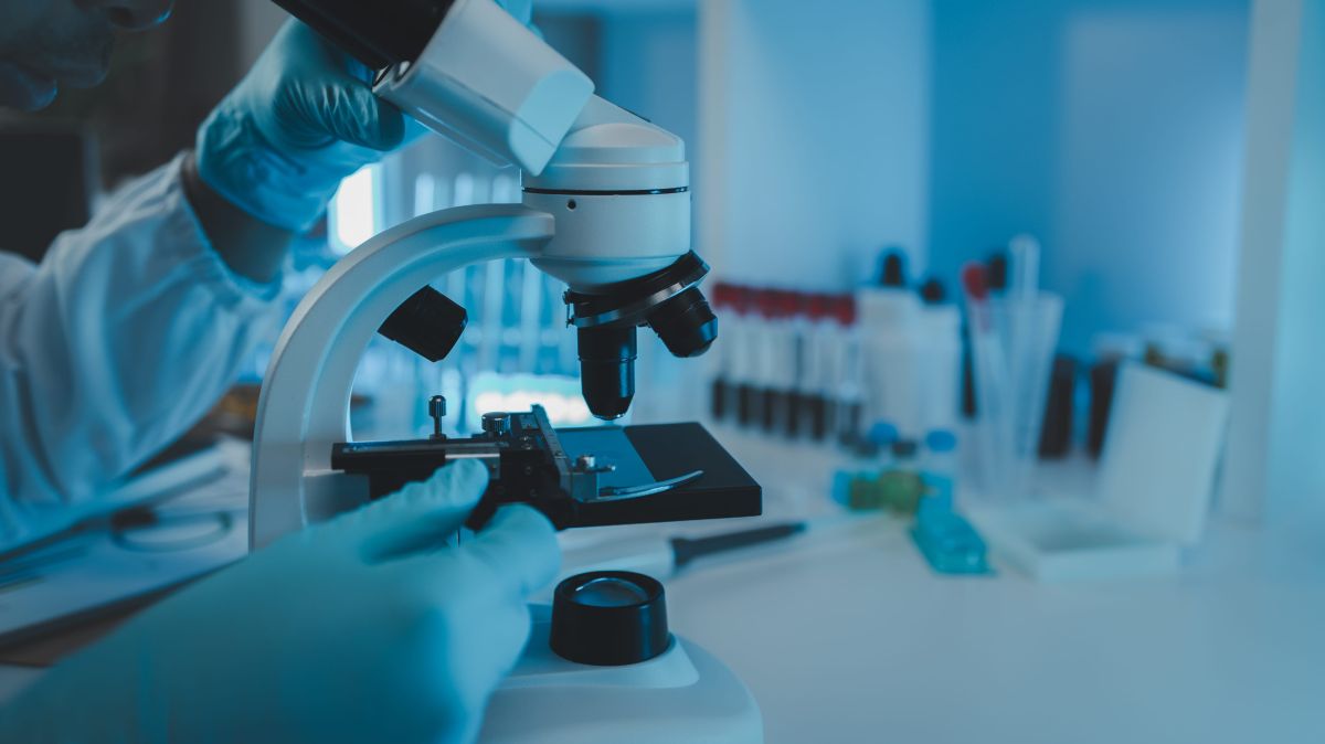 IVI RMA lanzará en España una innovadora plataforma de IA y robótica para revolucionar los laboratorios de fertilidad