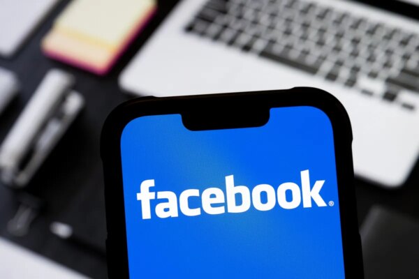Facebook presenta una nueva app de Marketplace para vendedores y un sistema de verificación gratuito.