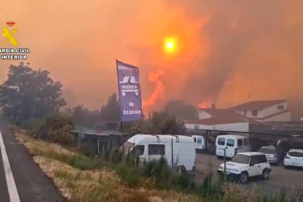 Incendios en Madrid y Ávila impactan a más de 40,000 personas