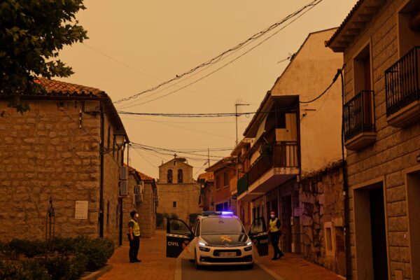Inminente fusión de incendios en Madrid y Ávila: "Ya casi está sucediendo"