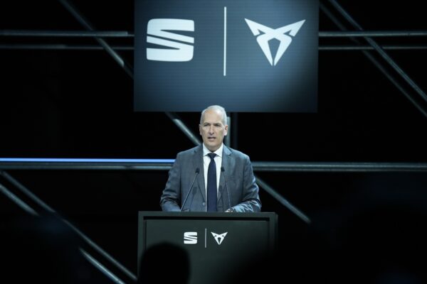Seat incrementa su beneficio un 222% en la primera mitad del año y se alista para entrar en el mercado de Oriente Medio.