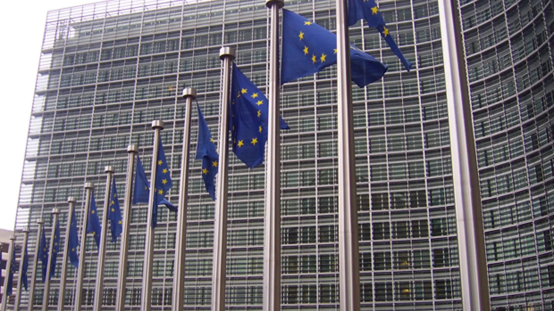 Bruselas alerta sobre la fuga de talento como una de las principales amenazas para la inteligencia artificial en Europa
