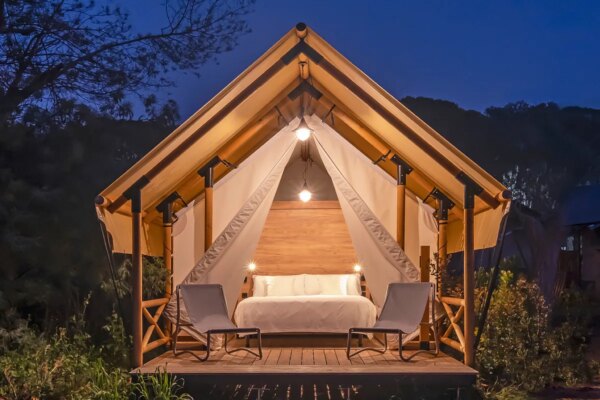 La firma que ha convertido el glamping en un negocio multimillonario y busca expandirse aún más
