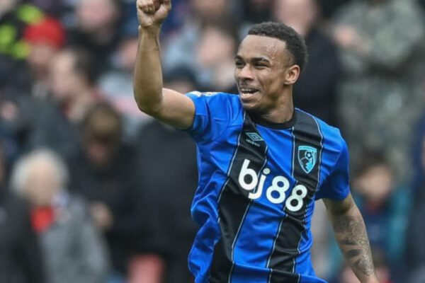 Bournemouth declara a Kroupi como intransferible en el mercado de fichajes