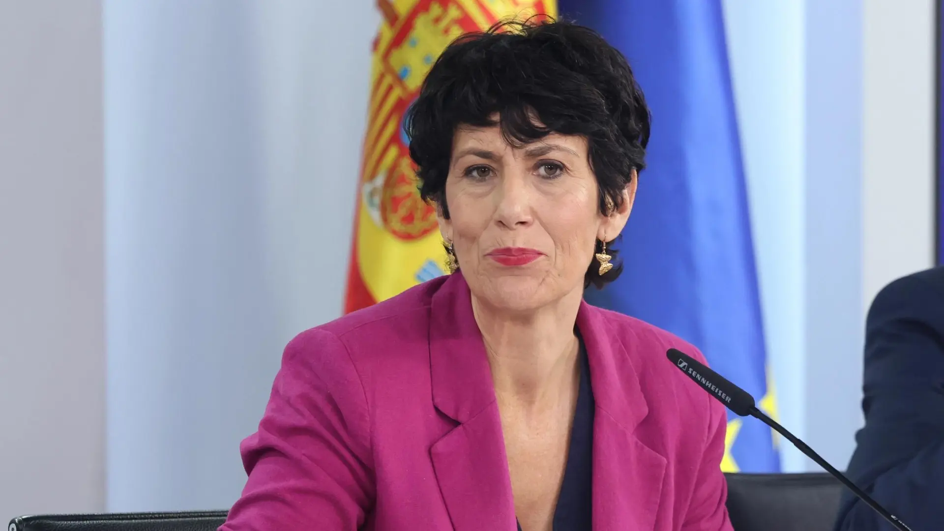 España implementa doble pensión para trabajadores y autónomos que han contribuido al sistema laboral