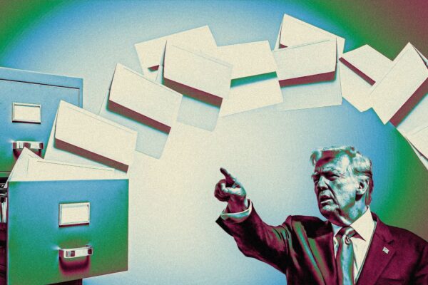 La administración Trump busca acceso a tus registros médicos si fuiste al hospital de emergencia.