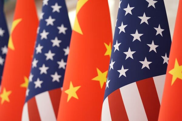 Estrategias de la administración Trump para reducir la influencia de China en el ámbito marítimo