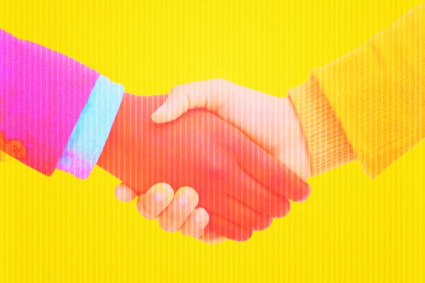 Estrategias efectivas para conseguir tu primer cliente en una agencia y evitar errores comunes.