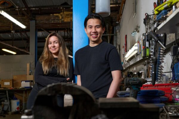 Intropy, la startup londinense, consigue 9.5 millones de euros para desarrollar un sistema operativo nativo de IA para la industria de repuestos.