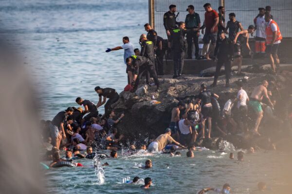 Ceuta: análisis de un conflicto híbrido más allá de la inmigración