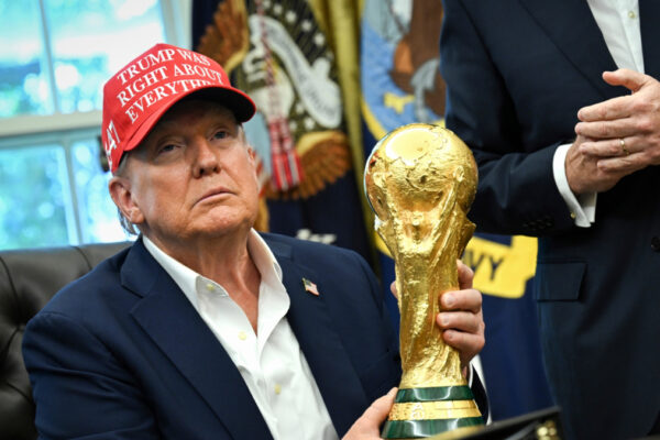 La familia del yerno de Trump muestra interés en invertir en la nueva división de la FIFA.