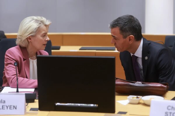 Sánchez expresa su inquietud a Von der Leyen sobre las respuestas de Europa ante la crisis migratoria