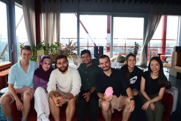 Hacker House en Londres: Innovación y bienestar para combatir el agotamiento de emprendedores