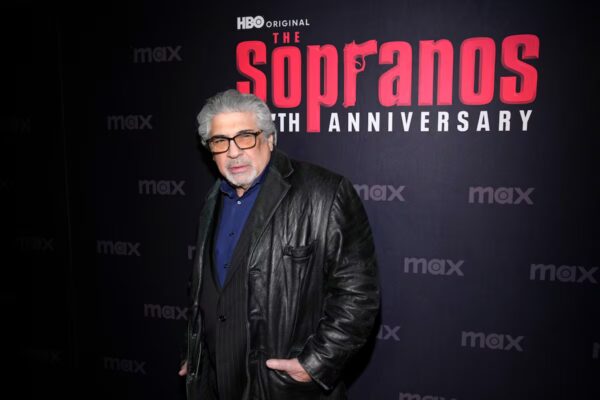 Fallece Vincent Pastore, icónico actor de 'Los Soprano', a sus 80 años