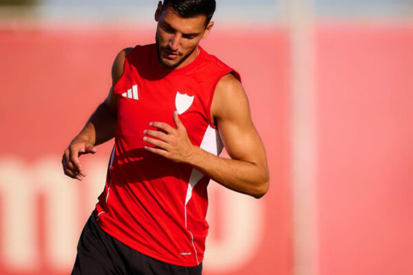 Rafa Mir obtiene autorización para competir en el extranjero