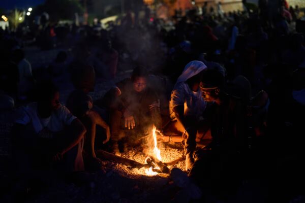 Crisis migratoria en Ceuta: Albares critica la desinformación y la “internacional reaccionaria”
