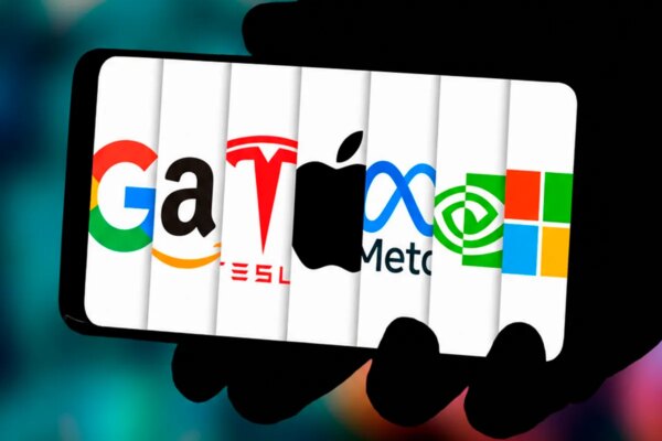 Amazon alcanza una capitalización bursátil de 3 billones de dólares, consolidándose entre las grandes corporaciones globales.