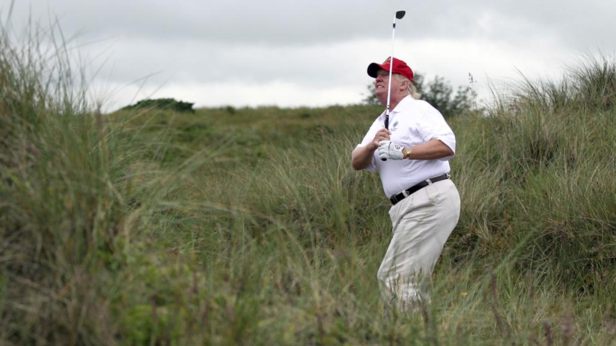 Detienen a un hombre armado en el club de golf de Los Ángeles: se investiga un posible intento de asesinato contra Donald Trump.