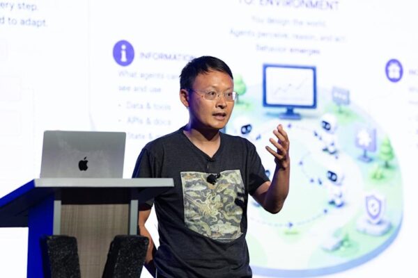 Stanford activa 37,000 agentes de IA en biotecnología virtual, con un diseño de fármaco validado por Merck.