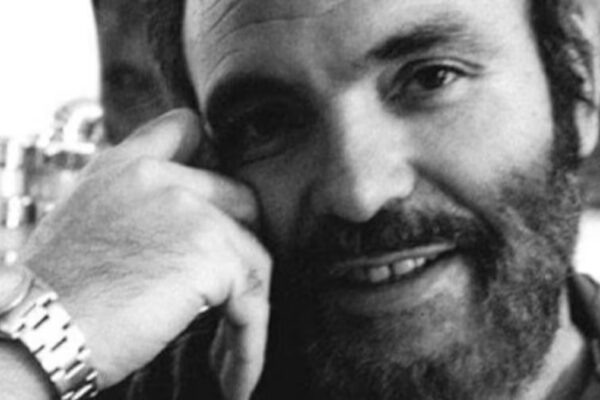 Muere Ángel Alonso, influyente director y promotor cultural de la Sala Villarroel en Barcelona