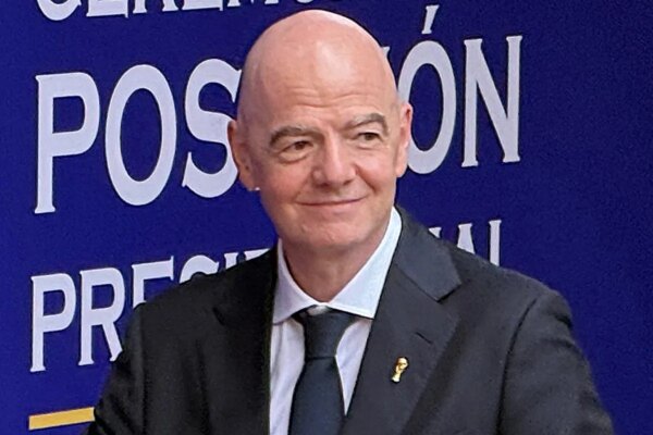 La UEFA desmiente acusaciones sobre pagos vinculados a la vida privada de Infantino, según informes de The Telegraph.