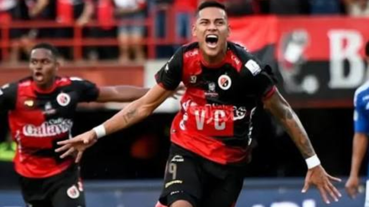 Jaime Peralta enfrenta cargos por incitar a la afición y agredir a un empleado