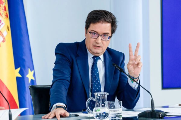 El Gobierno establece posibles condiciones a SAIC en Galicia para asegurar la protección de la seguridad nacional.