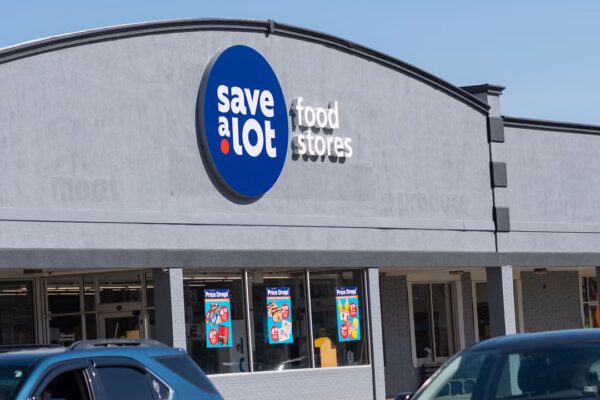 Save A Lot cierra múltiples tiendas en 2026: descubre la lista de locales afectados en 13 estados