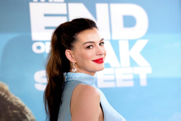 Anne Hathaway retoma su reinado en Hollywood: el impacto de cinco películas y un embarazo en su carrera
