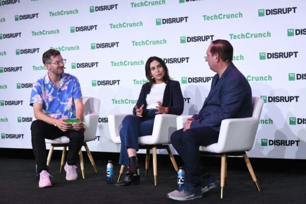 Nuevo modelo de IA y sistema mejorado para optimizar costos de tokens en desarrollo de software