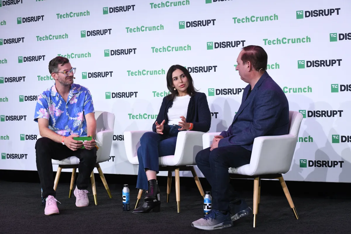 Nuevo modelo de IA y sistema mejorado para optimizar costos de tokens en desarrollo de software