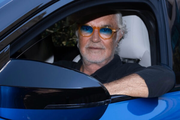 Briatore critica abiertamente a Aston Martin en el mundo del automovilismo