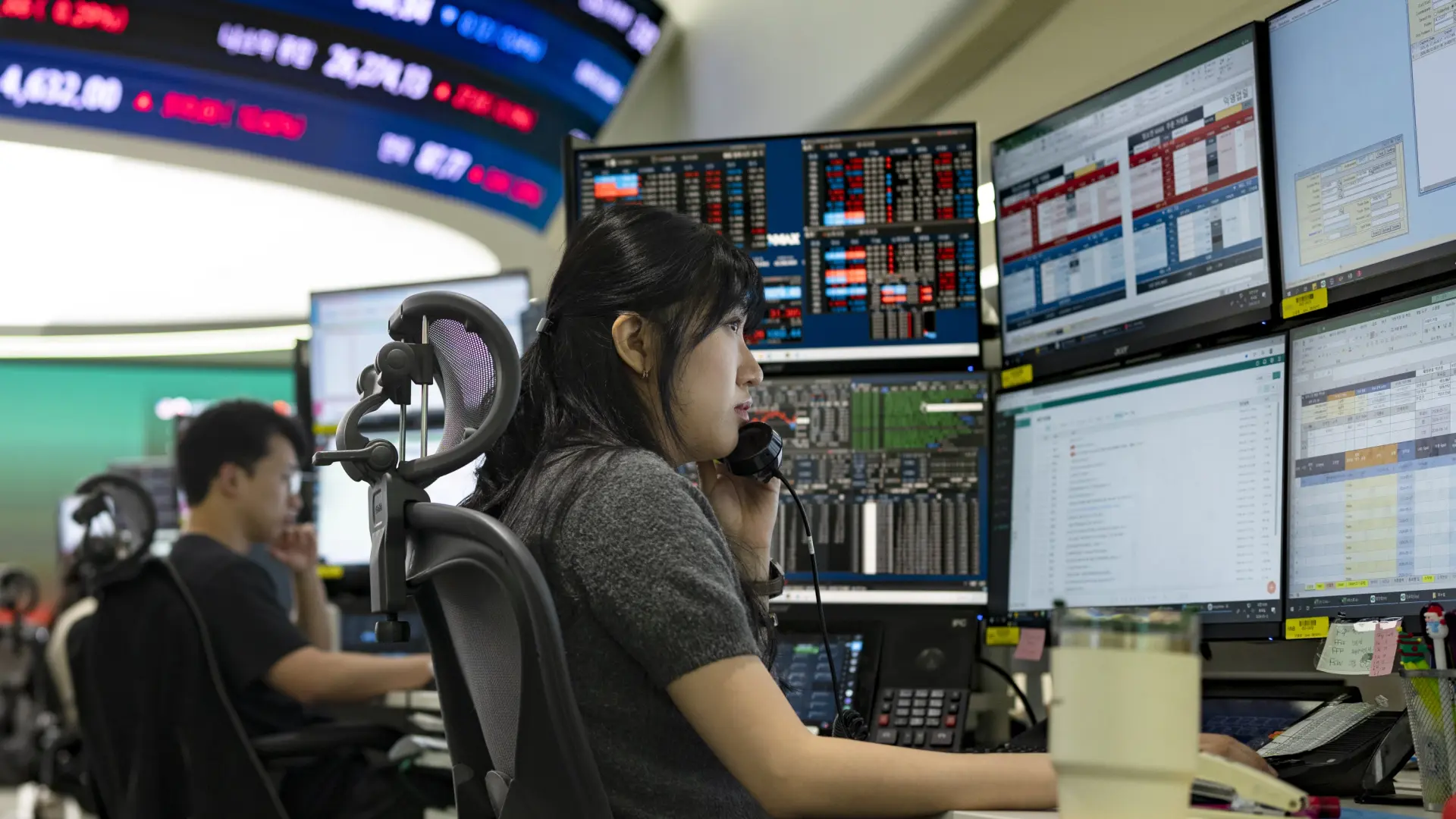 Cinco gráficos revelan el auge y caída de la fiebre de inversión minorista en Corea del Sur
