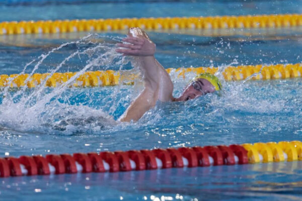 Carlos Garach establece un nuevo récord español en los 800 metros libres