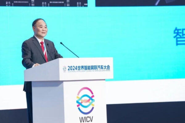 Geely designa nuevo presidente y pone en marcha su estrategia de sucesión tras cuatro décadas de liderazgo