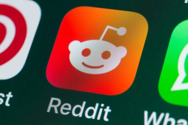 Reddit inicia pruebas de una novedosa experiencia multimedia inspirada en el formato de TikTok.