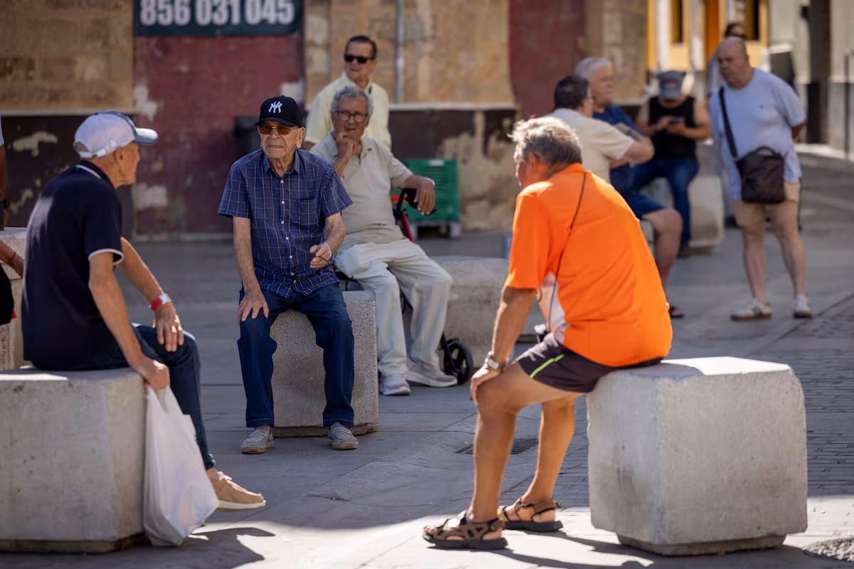 El aumento de temperaturas globales pone en peligro la salud de millones de personas mayores